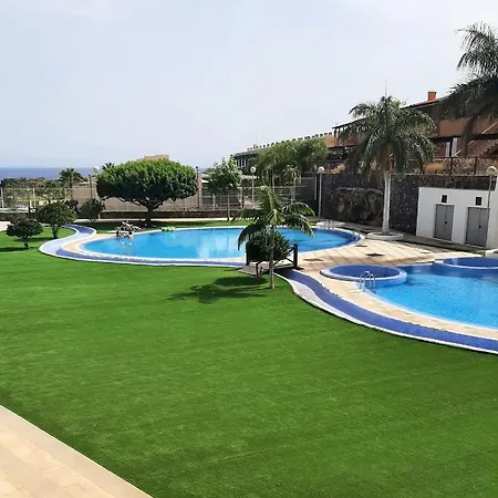 Apartamento Comfortable 2-bedrooms Unit With Pool San Miguel de Abona